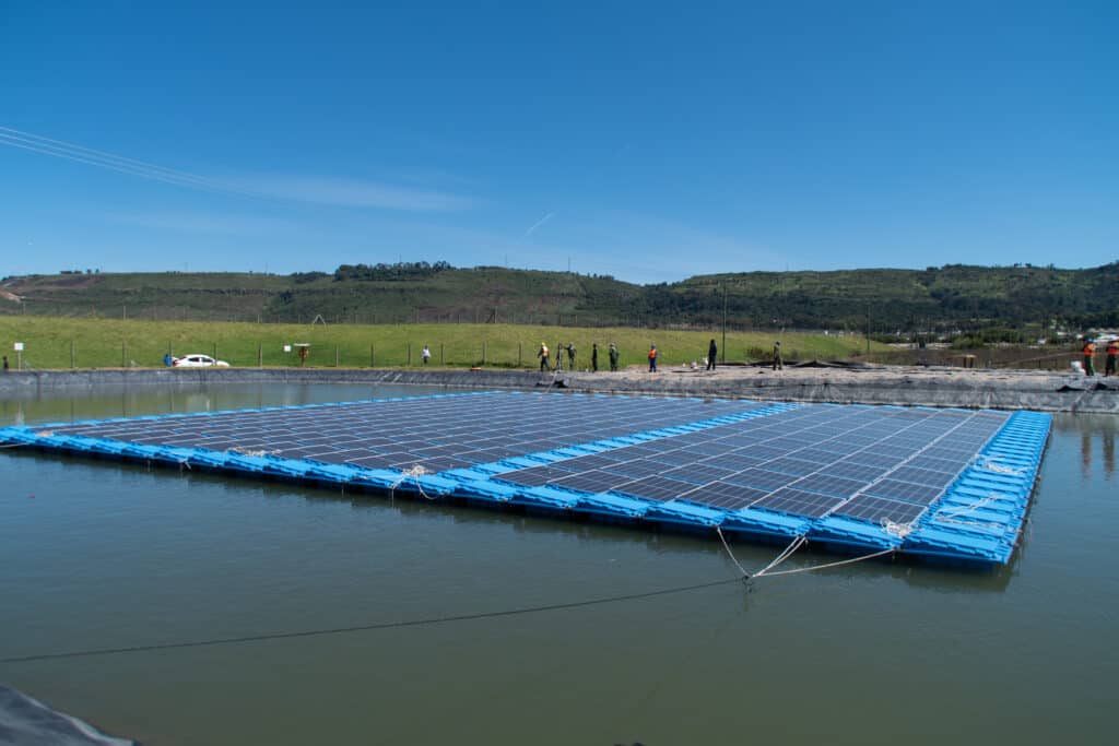 Wege eine Solaranlage zu installieren: Schwimmend