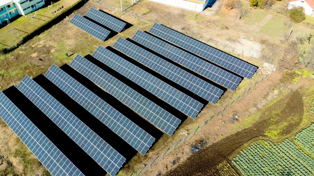 Cómo instalar sistemas solares: Montado en el suelo